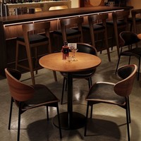 Ensemble table et chaises de pub vintage en métal avec dossier pour restaurant occidental, café, bar, salle à manger