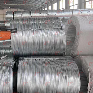 Malla de alambre soldada galvanizada de bobina de acero personalizable de fábrica 1/4 pulgadas Servicio de corte estándar ASTM Valla de jardín - Product Image 2