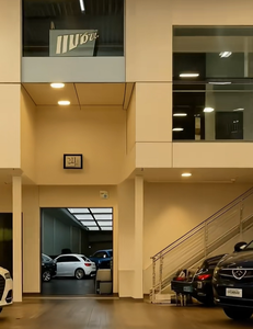 Casa Container Prefabbricata 40ft, Villa di Lusso Moderna Completamente Attrezzata per Negozio Automobilistico 4S - Product Image 5