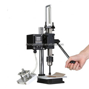 Machine de marquage à chaud multifonctionnelle à affichage numérique pour le marquage de portefeuilles en cuir, l'étiquetage et la création de marques de commerce - Product Image 4