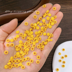 Nuevos Accesorios <span class=keywords><strong>de</strong></span> Resina para <span class=keywords><strong>Uñas</strong></span> con Diseño <span class=keywords><strong>de</strong></span> <span class=keywords><strong>Girasol</strong></span>, Decoraciones <span class=keywords><strong>de</strong></span> <span class=keywords><strong>Uñas</strong></span> Universales con Simulación Tridimensional <span class=keywords><strong>de</strong></span> Margaritas Pequeñas, Frescas para el Verano - Product Image 2