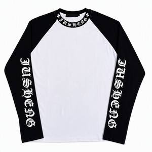 T-Shirt Casual da Uomo Personalizzata con <span class=keywords><strong>Maniche</strong></span> Raglan a Blocchi di Colore, 100% <span class=keywords><strong>Cotone</strong></span> Traspirante, Stampa Serigrafica Grafica Bianco e Nero, Stile Streetwear - Product Image 1