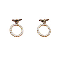 Boucles d'oreilles vintage haut de gamme Little Bee pour femmes, design de niche, créoles uniques, élégantes boucles d'oreilles en perles