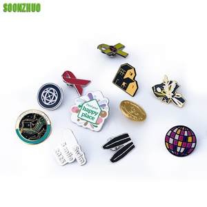 Épingles en émail moulées sur mesure, vente en gros d'épingles à revers en émail dur, badges en alliage de zinc personnalisés - Product Image 1