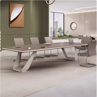 2024 Mobilier de bureau Table de conférence exécutive Tables de travail Bureau Long bureau de réunion personnalisé