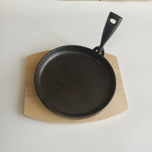 Piastra Sfrigolante Rotonda <span class=keywords><strong>in</strong></span> <span class=keywords><strong>Ghisa</strong></span> con Base <span class=keywords><strong>in</strong></span> Legno, Made <span class=keywords><strong>in</strong></span> China, Vendita Calda - Product Image 1