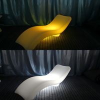 Chaise longue LED d'extérieur à usage général / Chaise longue de jardin utilisée pour la piscine ou la plage