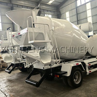 Prix usine nouveau camion malaxeur Diesel Mobile de 4 mètres cubes avec pompe roue automatique Mini camion malaxeur à béton