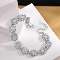 Grosir Perhiasan Set 4pcs Perak Sterling 925 Oval CZ Snowflake Halo Kalung Gelang Cincin Anting 3 Warna Wanita Pengantin OEM