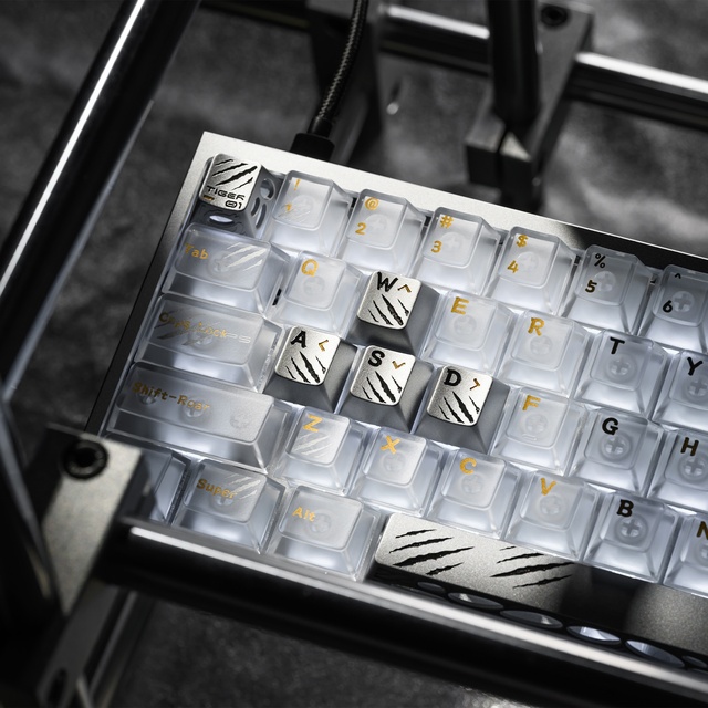 XVX Wholesale Keycaps Holy Beasts White Tiger CNC Aluminum 7-Key Artisan Keycap Set