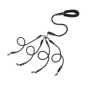 Guinzaglio per Cani in Nylon con Impugnatura Singola per Tre Cani, Corda Non Indolore per Passeggiate all'Aperto, Accessorio Solido 3 in 1 per Animali Domestici - Product Image 3
