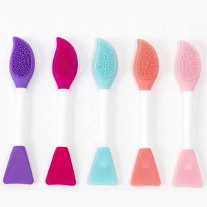 Cepillo <span class=keywords><strong>de</strong></span> máscara <span class=keywords><strong>de</strong></span> doble cabeza <span class=keywords><strong>de</strong></span> doble uso cepillo <span class=keywords><strong>de</strong></span> máscara <span class=keywords><strong>de</strong></span> silicona DIY cepillo <span class=keywords><strong>de</strong></span> película <span class=keywords><strong>de</strong></span> barro salón <span class=keywords><strong>de</strong></span> belleza máscara <span class=keywords><strong>casera</strong></span> herramientas <span class=keywords><strong>de</strong></span> belleza - Product Image 3
