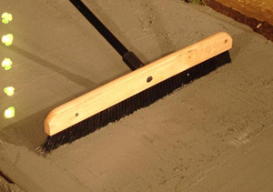 3 Pezzi Scopa Industriale per Pavimenti in Calcestruzzo con Setole in PP, Manico in Legno Nero OEM per Finitura Cemento Fai da Te - Product Image 2