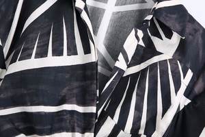 Camicette e Top Corti da Donna alla Moda, Casual, Primaverili ed Estivi, Design Unico e Irregolare, Sexy - Product Image 4