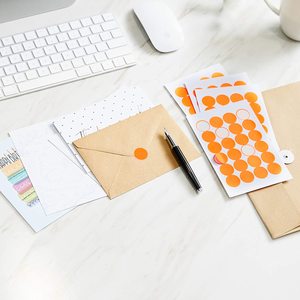 Etiqueta Adhesiva de Papel para Embalaje de Regalos Reciclable con Impresión Offset de Logotipo Personalizado - Product Image 3