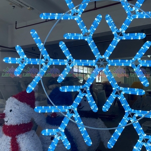 ไฟประดับรูปเกล็ดหิมะแบบ 2 มิติ ดีไซน์เองได้ <span class=keywords><strong>OBBO</strong></span> กันน้ำมาตรฐาน IP65 ใช้สายทองแดง ขนาด 50 ซม. เหมาะสำหรับตกแต่งภายนอกอาคาร สวนสาธารณะในช่วงคริสต์มาส - Product Image 3