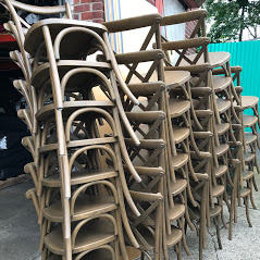 Cadeiras de Madeira Maciça Crossback Empilháveis por Atacado para Hotel, Banquete, Restaurante, Casamento e Festa - Product Image 5