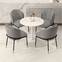 Meilleur prix ensemble de table et de chaises de café meubles de librairie de dessert bar négociation réception commerciale une table et deux chaises
