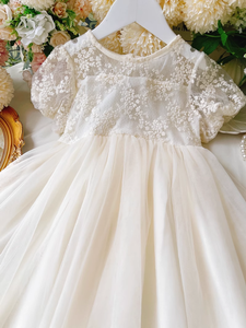 Robes de chœur <span class=keywords><strong>pour</strong></span> filles d'été en gros Couleur blanche unie Robes de princesse élégantes <span class=keywords><strong>pour</strong></span> bébés filles - Product Image 2
