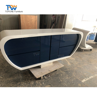 Bureau de direction en bois au design moderne avec forme modulaire personnalisable pour usage commercial