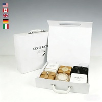 Vente en gros de valises de voyage en carton biodégradable, personnalisables OEM, étanches, avec poignée, pour le rangement, les anniversaires et comme boîtes cadeaux