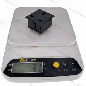 Prise de courant britannique 13A250V entrée 3 broches Type G <span class=keywords><strong>Angleterre</strong></span> Module de prise industrielle noir CE prise d'entrée AC à encliqueter - Product Image 5