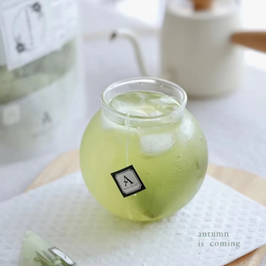 Copo de Vidro Borossilicato Artesanal com Canudo, Sustentável, Seguro para Alimentos, Livre de BPA, 500ml, Seguro para Lava-Louças e Micro-ondas, Copo de Suco Fofo - Product Image 2