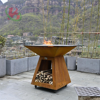 Barbecue au gaz en acier Corten au design moderne, finition rouillée, sur chariot, pour usage extérieur en jardin, 3-5 personnes, avec contrôle de sécurité de la flamme par bouton.