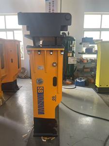 Casse-pierres hydraulique SB 50 tonnes, matériel industriel jaune - Product Image 6