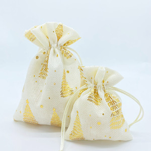 Bolsa de Regalo de Lino con Cordón de Diseño Profesional Sanas para Navidad, Venta al por Mayor, con Impresión Dorada para Decoración Navideña - Product Image 4