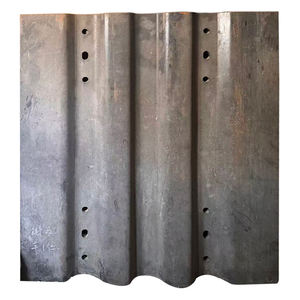 A02003 Plaque ondulée pour quincaillerie de <span class=keywords><strong>remorque</strong></span> / Plaque de renfort pour quincaillerie de <span class=keywords><strong>remorque</strong></span> - Product Image 1