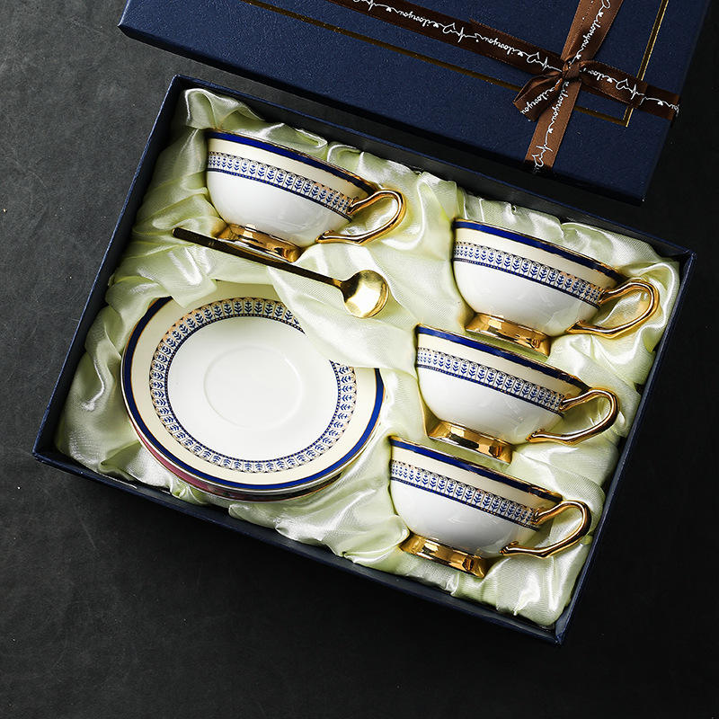 4 cups 4 dishes 4 spoons (gift box)