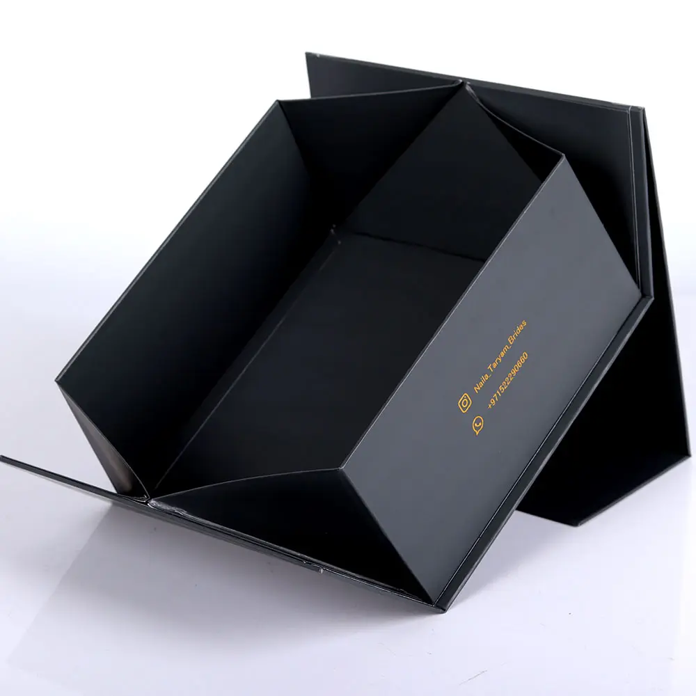 Toptan özel siyah manyetik kapatma ile katlanabilir kağıt ambalaj katlanır karton hediye kutusu altın folyo logosu
