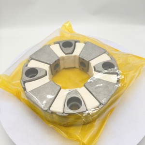 อะไหล่รถขุดขายดี 3054951 3054950 ปั๊มไฮดรอลิก ข้อต่อแบบยืดหยุ่น - Product Image 1