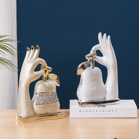 2024 ventes directes vente chaude Europe Style ornements dorés poire décorations de table artisanat en céramique