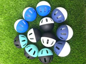 Ballon de <span class=keywords><strong>Wiffle</strong></span> 2026 avec logo imprimé, durable, multicolore, 8 trous pour l'entraînement, bicolore, couleurs personnalisables, entraînement et pratique - Product Image 3
