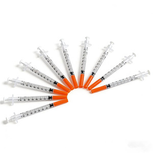<span class=keywords><strong>Seringue</strong></span> à insuline 1 <span class=keywords><strong>mL</strong></span>, 0,<span class=keywords><strong>5</strong></span> <span class=keywords><strong>mL</strong></span>, 0,3 <span class=keywords><strong>mL</strong></span>, utilisation facile, 6 mm, 8 mm, 12 mm, fabriquée avec des matériaux hypoallergéniques, adaptée aux animaux - Product Image 5