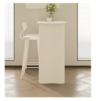 Ensemble table et chaises de bar multifonctionnel moderne et minimaliste en bois massif et métal pour petits appartements, idéal comme séparateur d'espace ou pour l'appoint du canapé