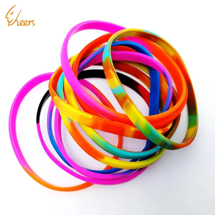 Promosi gelang Cina gelang pabrik logo kustom gelang perempuan silikon tipis Cinta iklan dengan warna mode