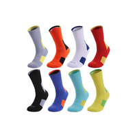 Chaussettes unisexes sans minimum de commande, OEM, pour enfants et jeunes, en spandex/polyester/coton, sportives, respirantes, couleurs et logos personnalisés