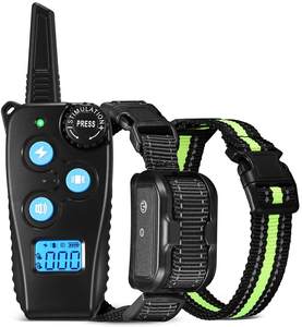 Venta al por mayor fácil-operación Beep <span class=keywords><strong>Shock</strong></span> Vibración Collar de entrenamiento para perros con control remoto automático Anti ladridos para perros - Product Image 1