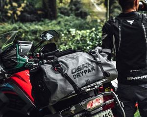 Tas Travel Tahan Air Custom Grosir Untuk Berkemah, Berkuda, Anti Bocor, Resleting Modis, Perlengkapan Outdoor, Tas Duffel PVC Tahan Air - Product Image 5