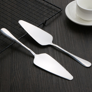 Hot Sale Edelstahl-Kuchen-Server mit Spiegel auf der Seite mit feiner gezackter Kante - Product Image 4
