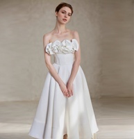 Fabricant de robes sur mesure, robes de cérémonie de bal originales à fleurs 3D, robes de soirée, grande taille, robe en satin blanc pour femmes