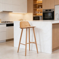 Tabouret de bar en bois massif de designer nordique, tabouret haut moderne et minimaliste, chaise haute créative pour café et salon de thé, modèle tendance