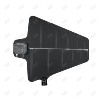 Amplificateur d'antenne professionnel actif 8 canaux UA845, gamme de fréquences 550-900 MHz, AC 110-240V, utilisation sur scène audio professionnelle