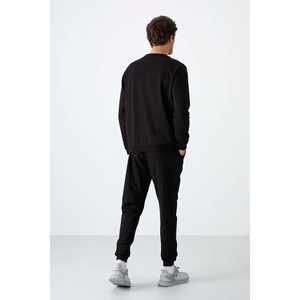 Conjunto Deportivo Negro para Hombre Keith, 340g, Pantalones Deportivos Transpirables Casuales, Sudadera, Conjunto Completo - Product Image 1