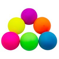 Balle anti-stress en plastique coloré très élastique avec farine douce, remplissage en farine arc-en-ciel, jouet sensoriel à presser pour la décompression