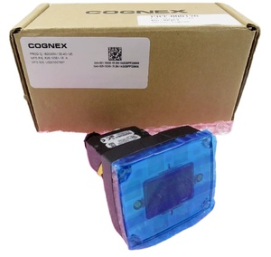 Capteurs de vision Cognex IS2000M-130-40-125 In-Sight 2000 avec câbles et support - Product Image 6