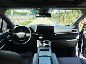 Para <span class=keywords><strong>Sienna</strong></span> Híbrida <span class=keywords><strong>2023</strong></span>, MPV Automática con Volante a la Izquierda, Neumáticos R17, Velocidad Máxima de 180 km/h, Ahorro de Combustible, para Uso Familiar y Comercial - Product Image 3